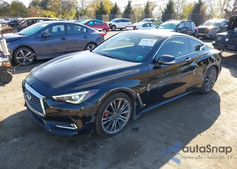 2017 Infiniti Q60 3.0T Red Sport 400 из США, поврежденный, VIN JN1FV7EL2HM701170